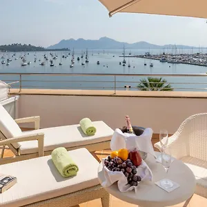 https://hotel-miramar-puerto-de-pollenca.balearic-islands.net